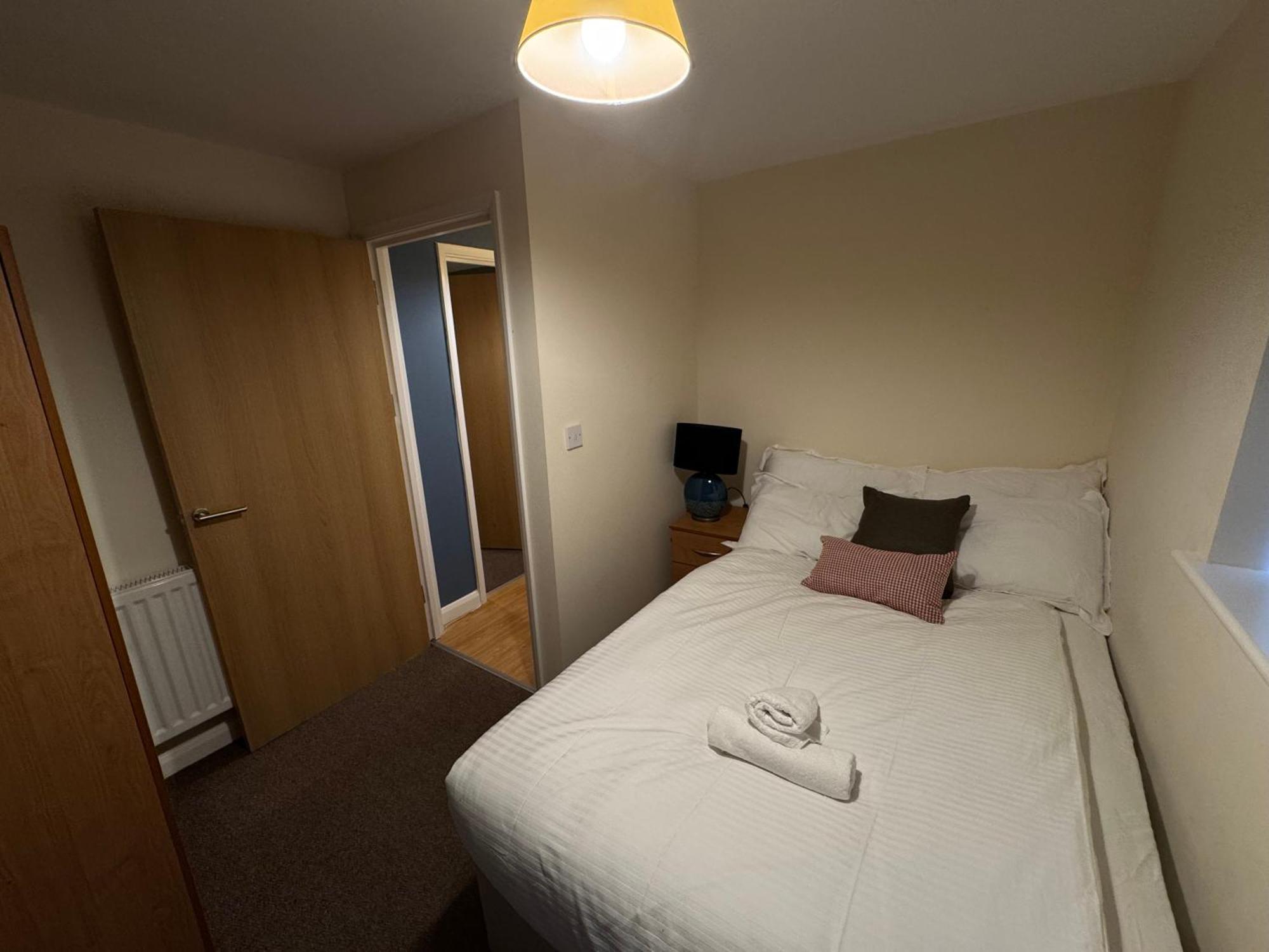 The Vogue Stay, 3 Bedrooms, 2 Bathrooms, Ideal For Jr & Oxford Hospitals, Free Carpark, Conveniently Located For Ring Road Access, 2 Miles From Oxford City Centre Easy Car & Bus Route Extérieur photo