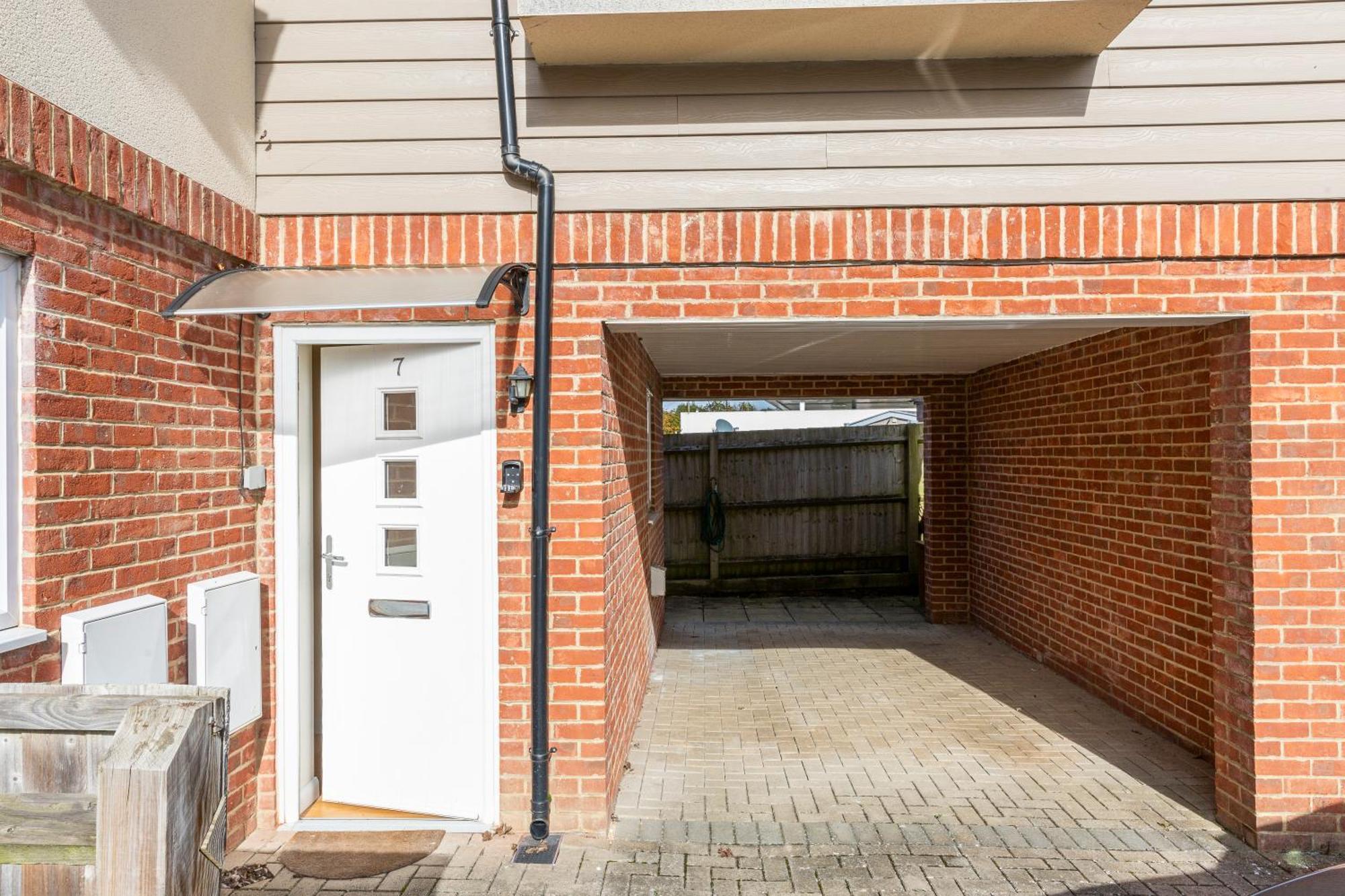 The Vogue Stay, 3 Bedrooms, 2 Bathrooms, Ideal For Jr & Oxford Hospitals, Free Carpark, Conveniently Located For Ring Road Access, 2 Miles From Oxford City Centre Easy Car & Bus Route Extérieur photo