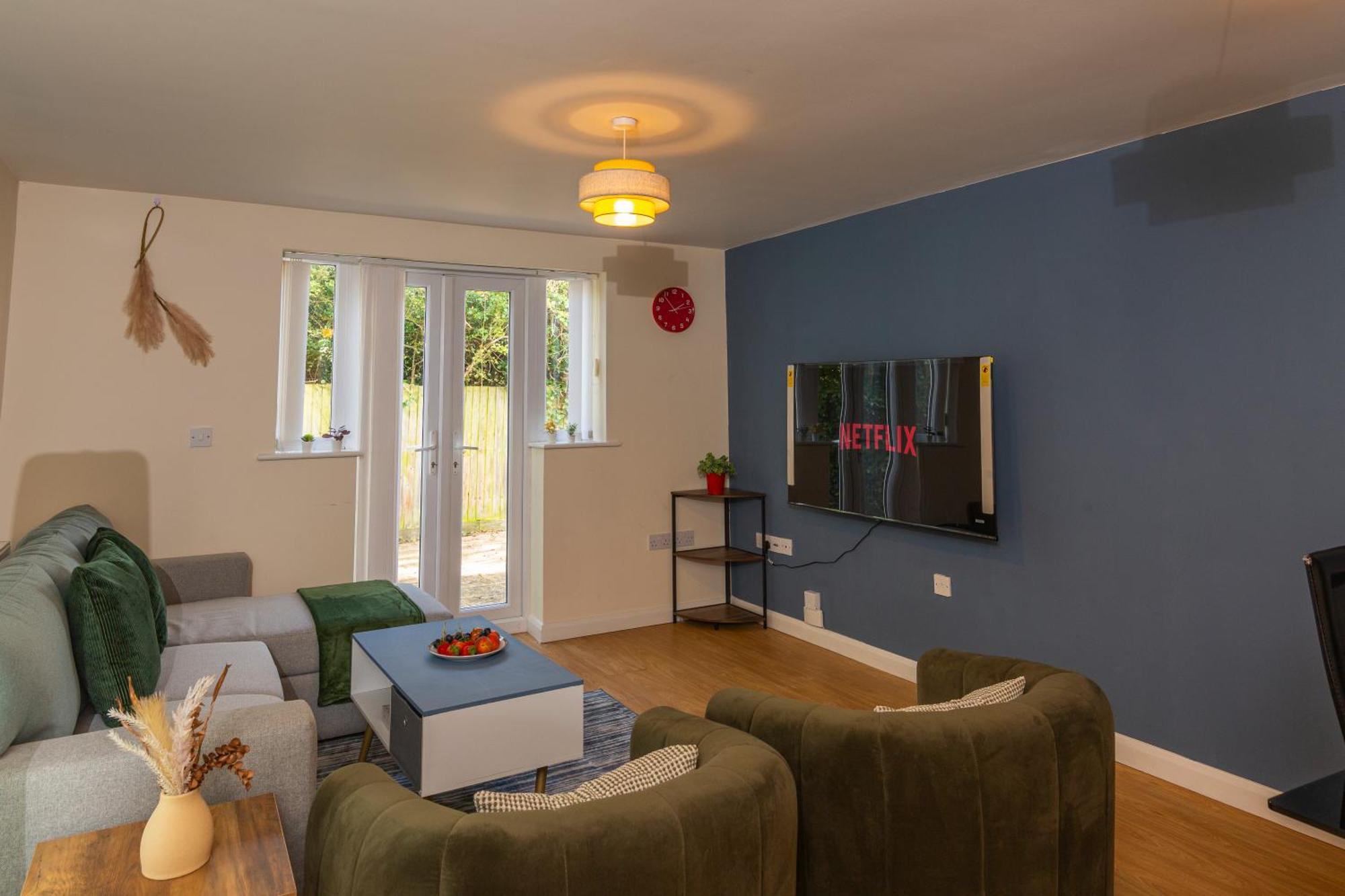 The Vogue Stay, 3 Bedrooms, 2 Bathrooms, Ideal For Jr & Oxford Hospitals, Free Carpark, Conveniently Located For Ring Road Access, 2 Miles From Oxford City Centre Easy Car & Bus Route Extérieur photo