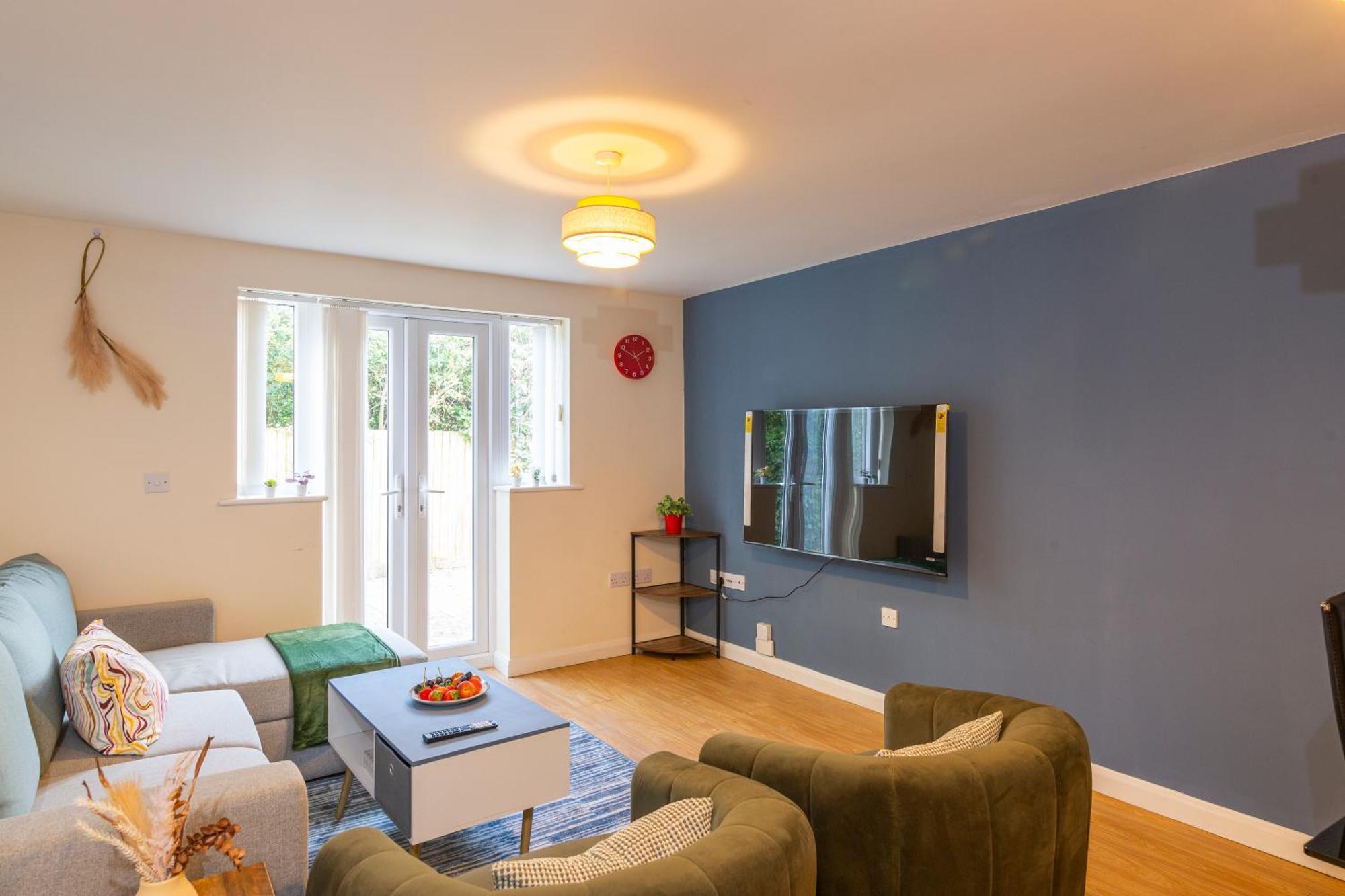 The Vogue Stay, 3 Bedrooms, 2 Bathrooms, Ideal For Jr & Oxford Hospitals, Free Carpark, Conveniently Located For Ring Road Access, 2 Miles From Oxford City Centre Easy Car & Bus Route Extérieur photo